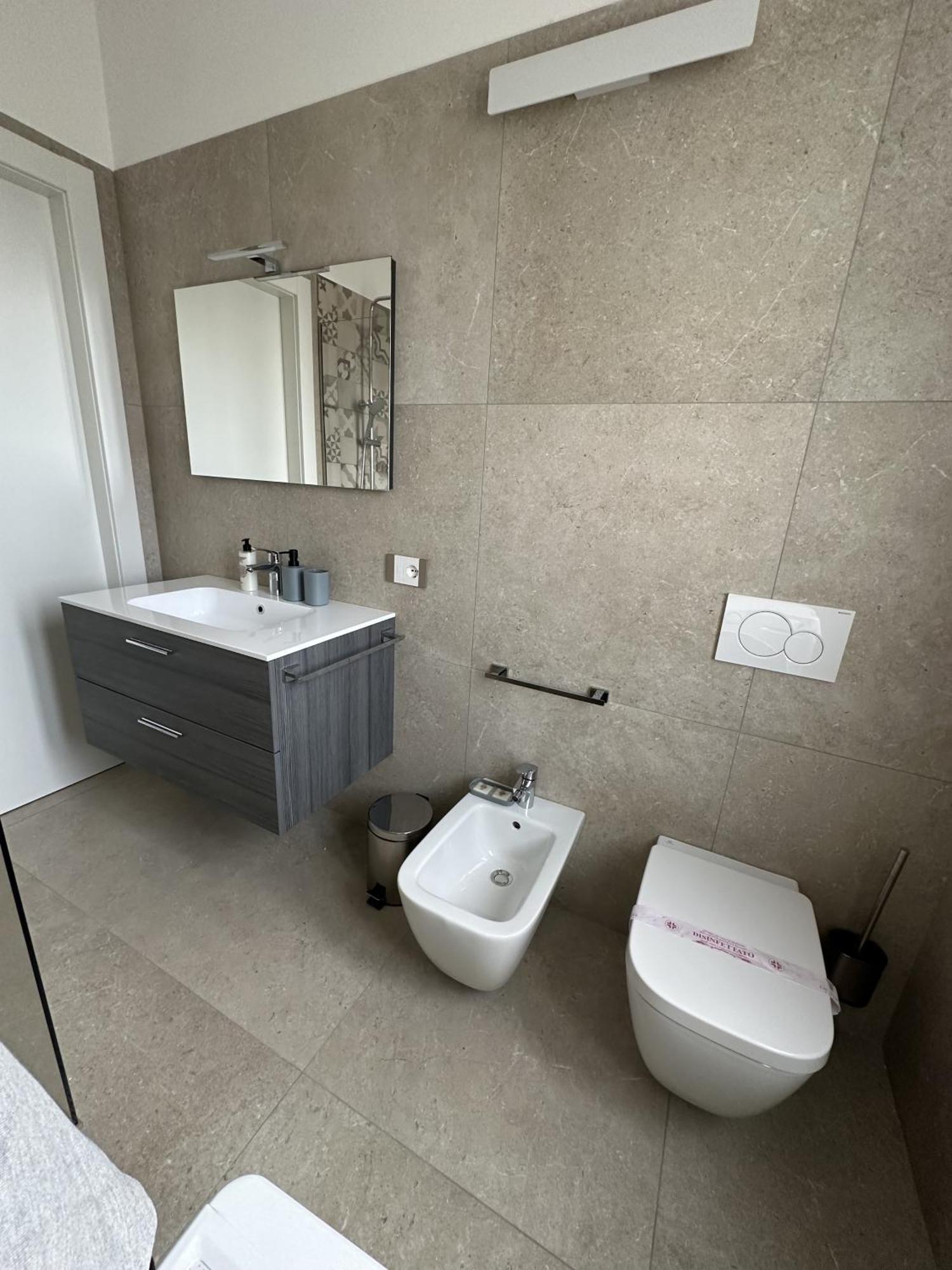 Appartamento Deluxe Fronte Ospedale 레그나고 외부 사진